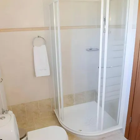 شقة A Casa D'irene Mantzavináta