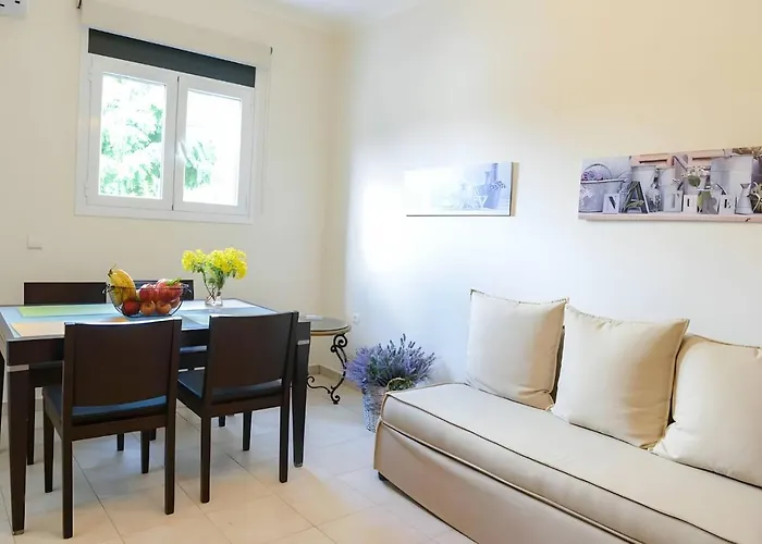 Apartmán A Casa D'irene Mantzavináta